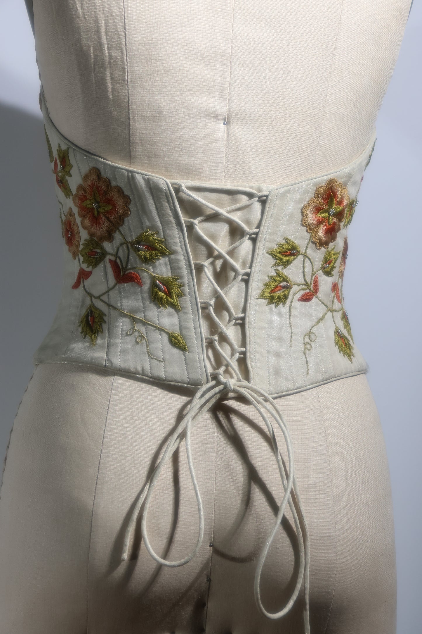 Eavis & Brown Corset TP44 Ivory/Ghan Multi