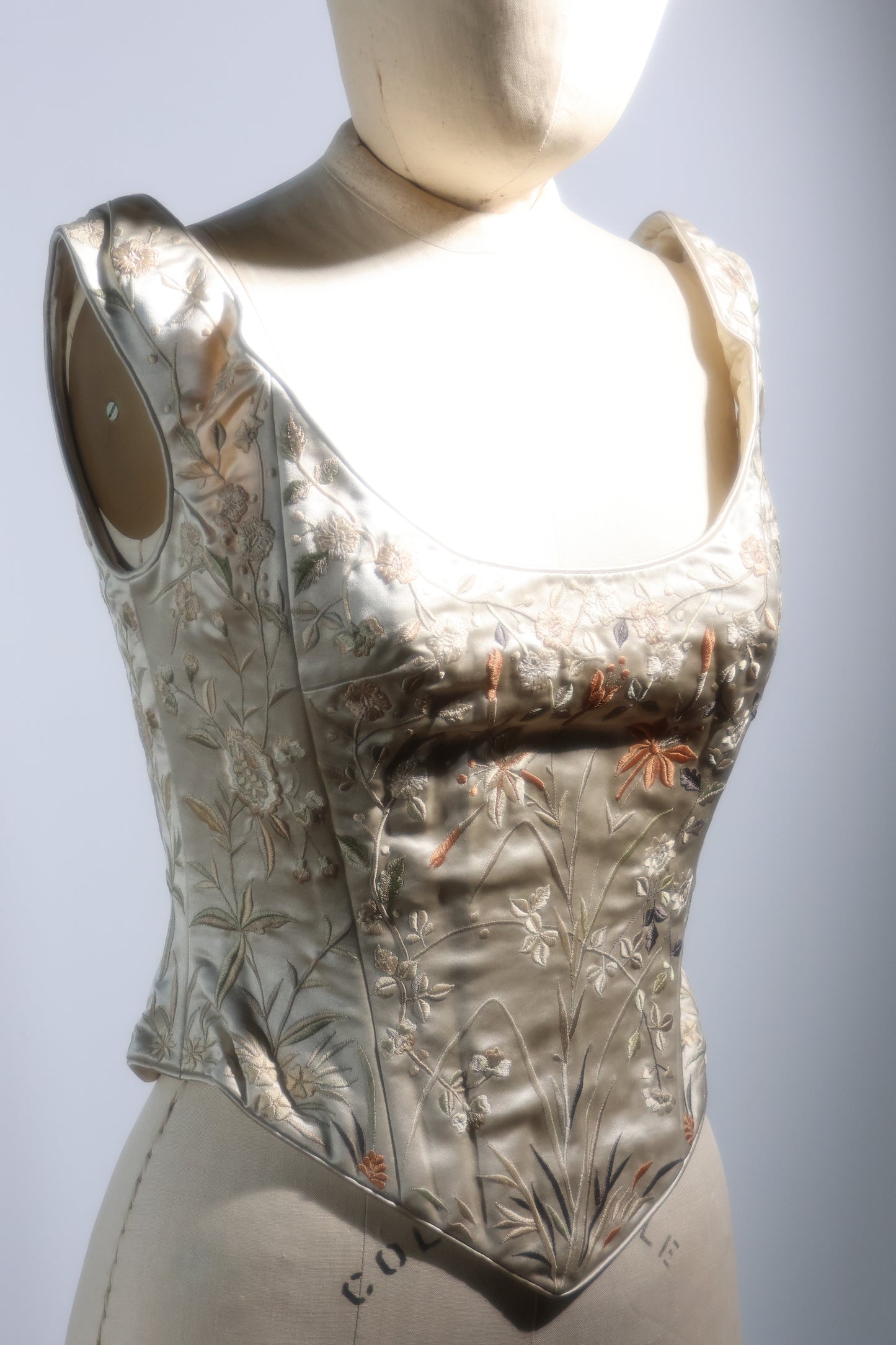 Eavis & Brown Corset TP113 Beige