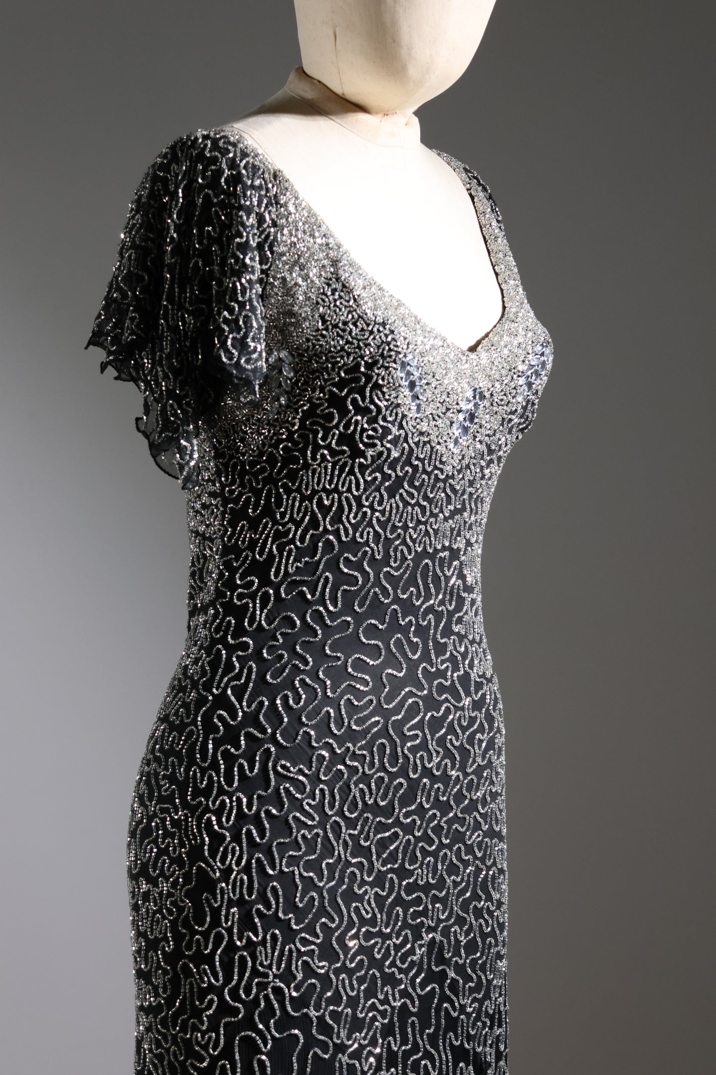 Eavis & Brown Kate Squiggle Dress With Sleeves - Black / Silver