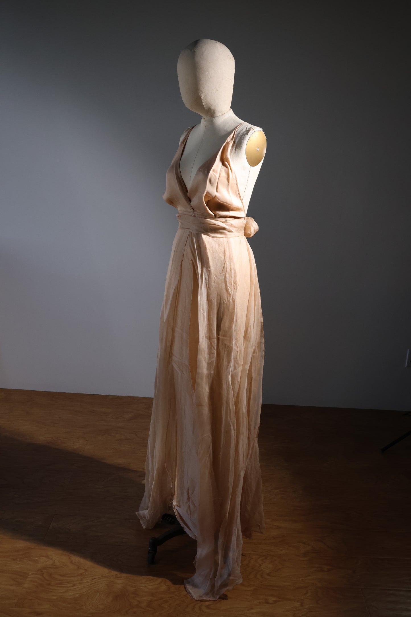Les Habitudes Lined Parson Dress - Gold
