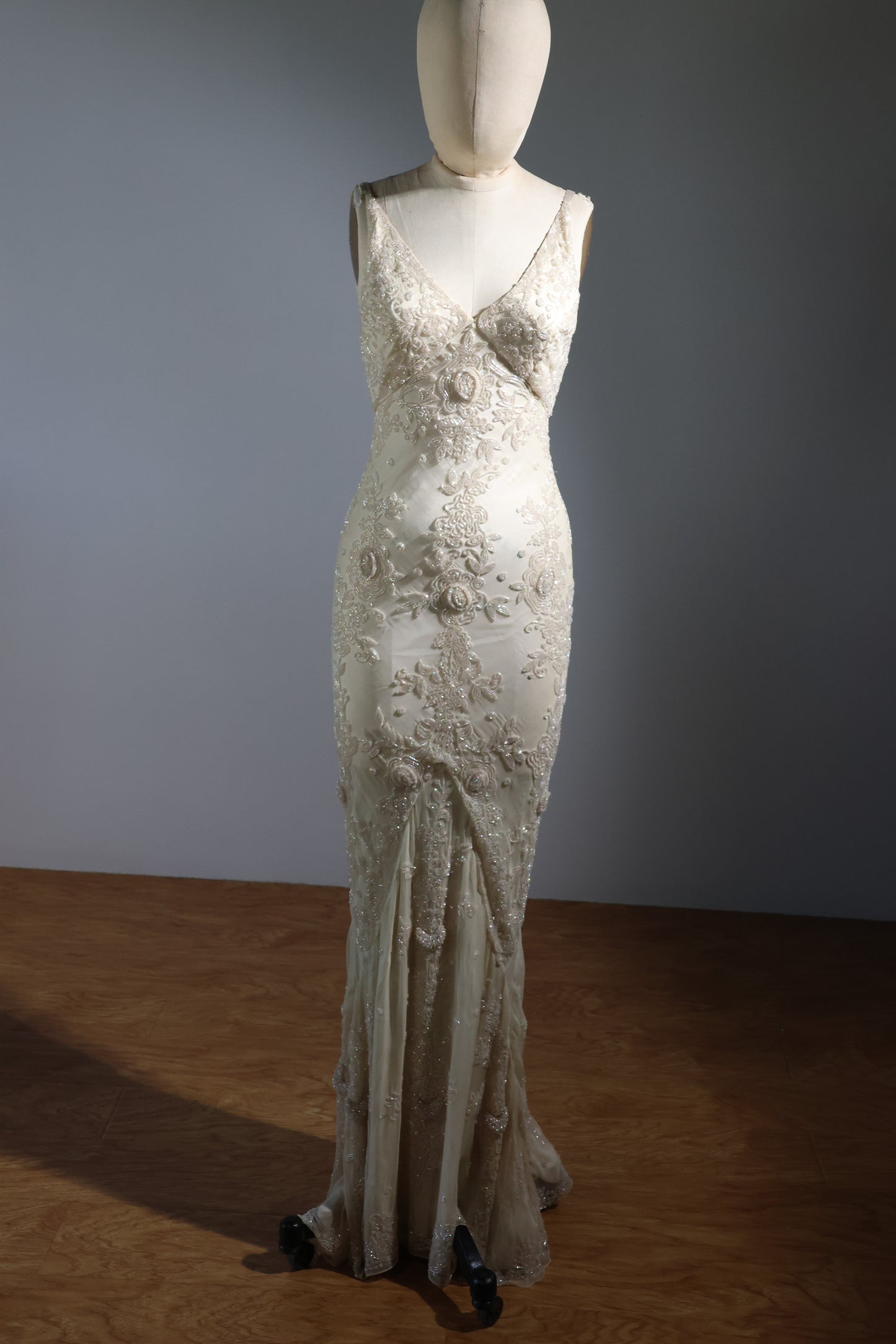 Les Habitudes Beaded Pattern Dress 126 - Cream