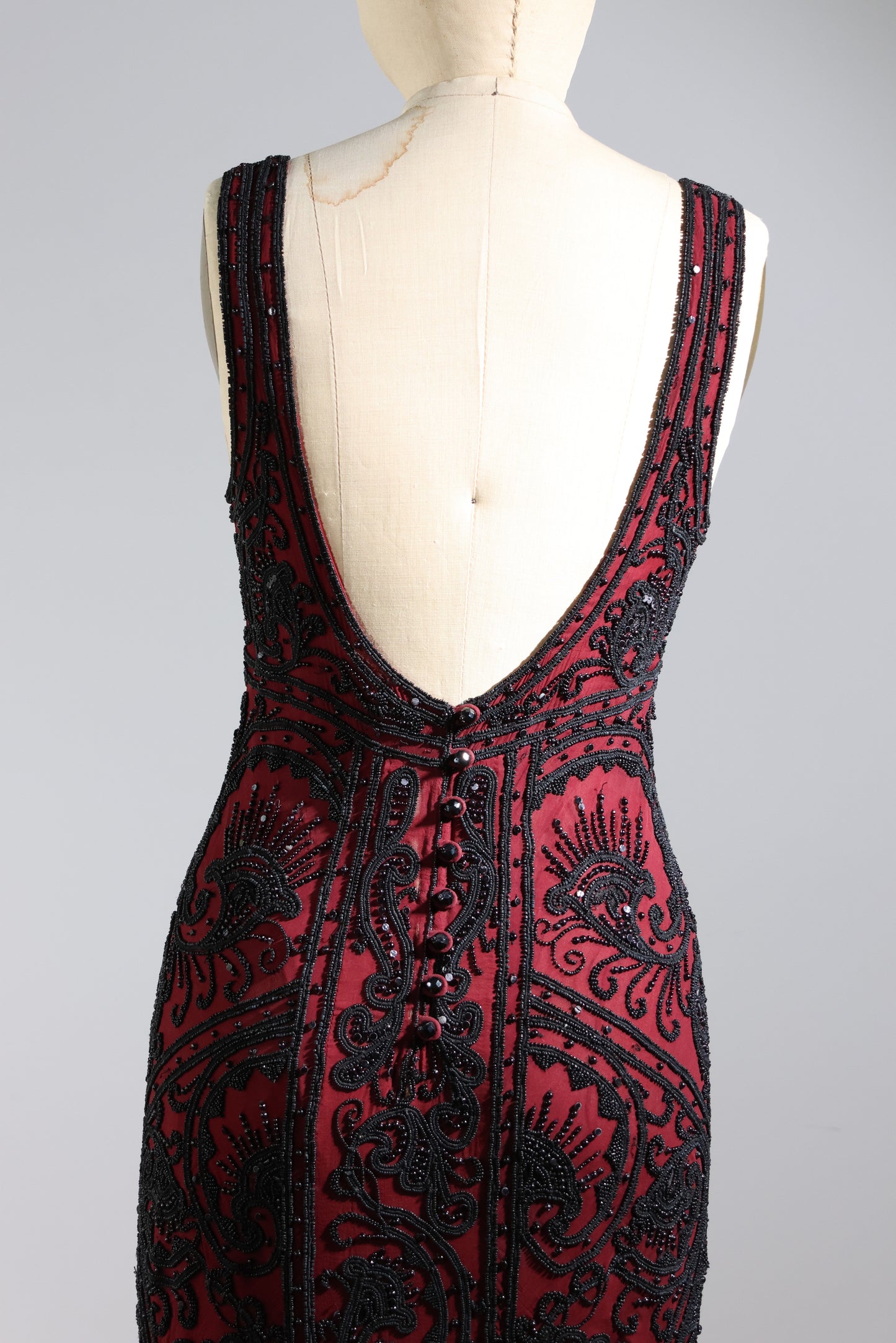 Eavis & Brown Beaded Dress 5L - Burgundy / Black