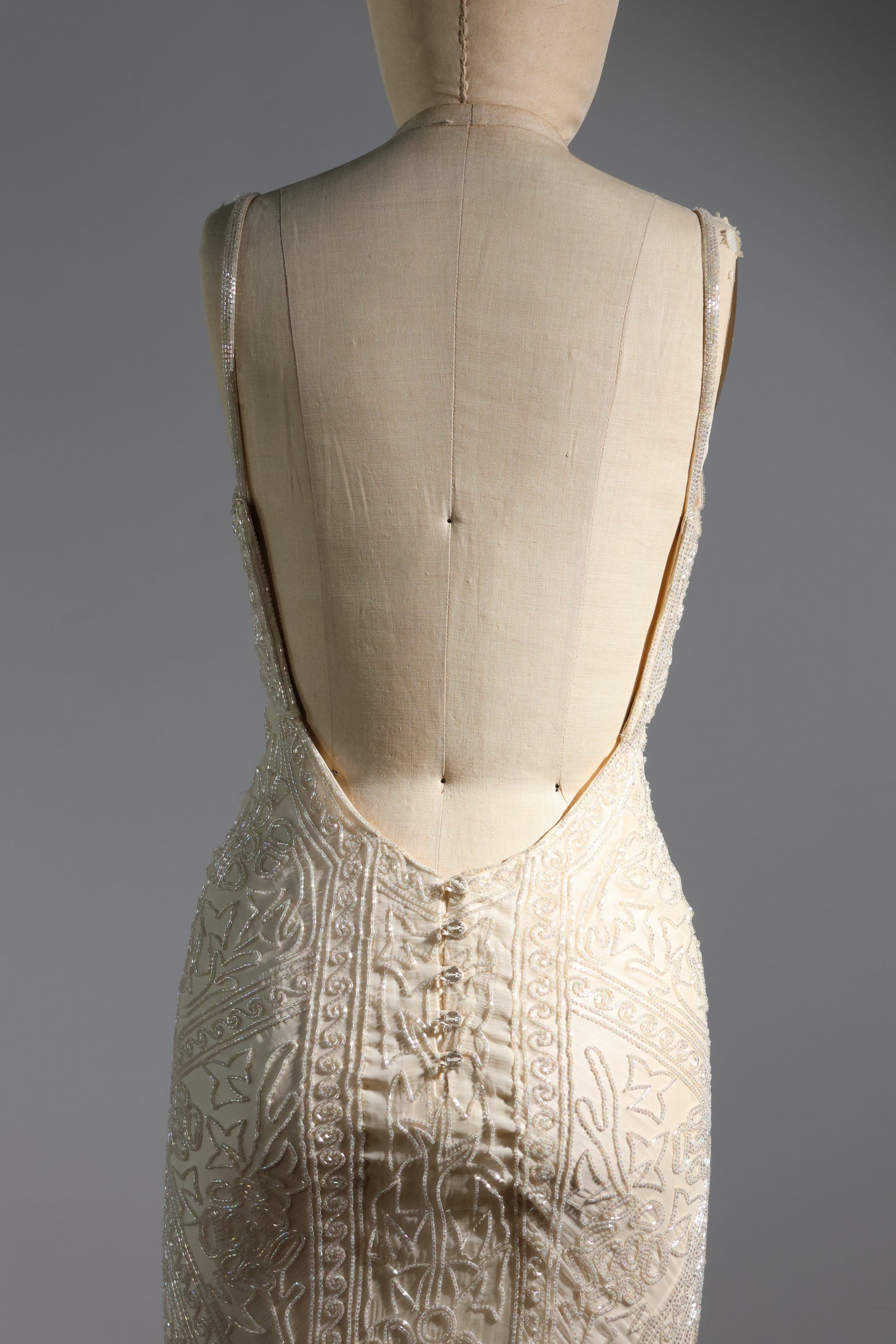 Les Habitudes Trellis Gown 171 - Ivory / Ivory