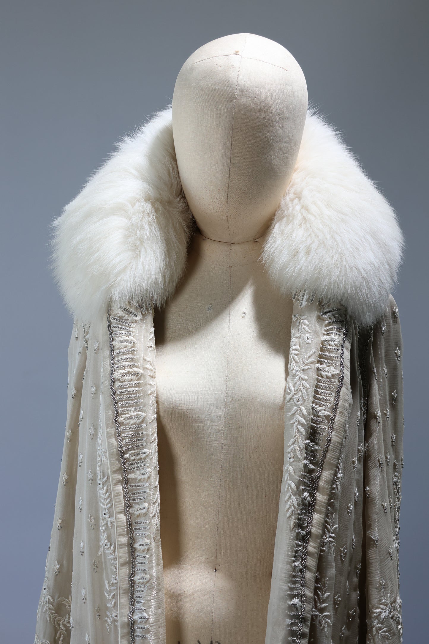 Eavis & Brown Ivory Coat
