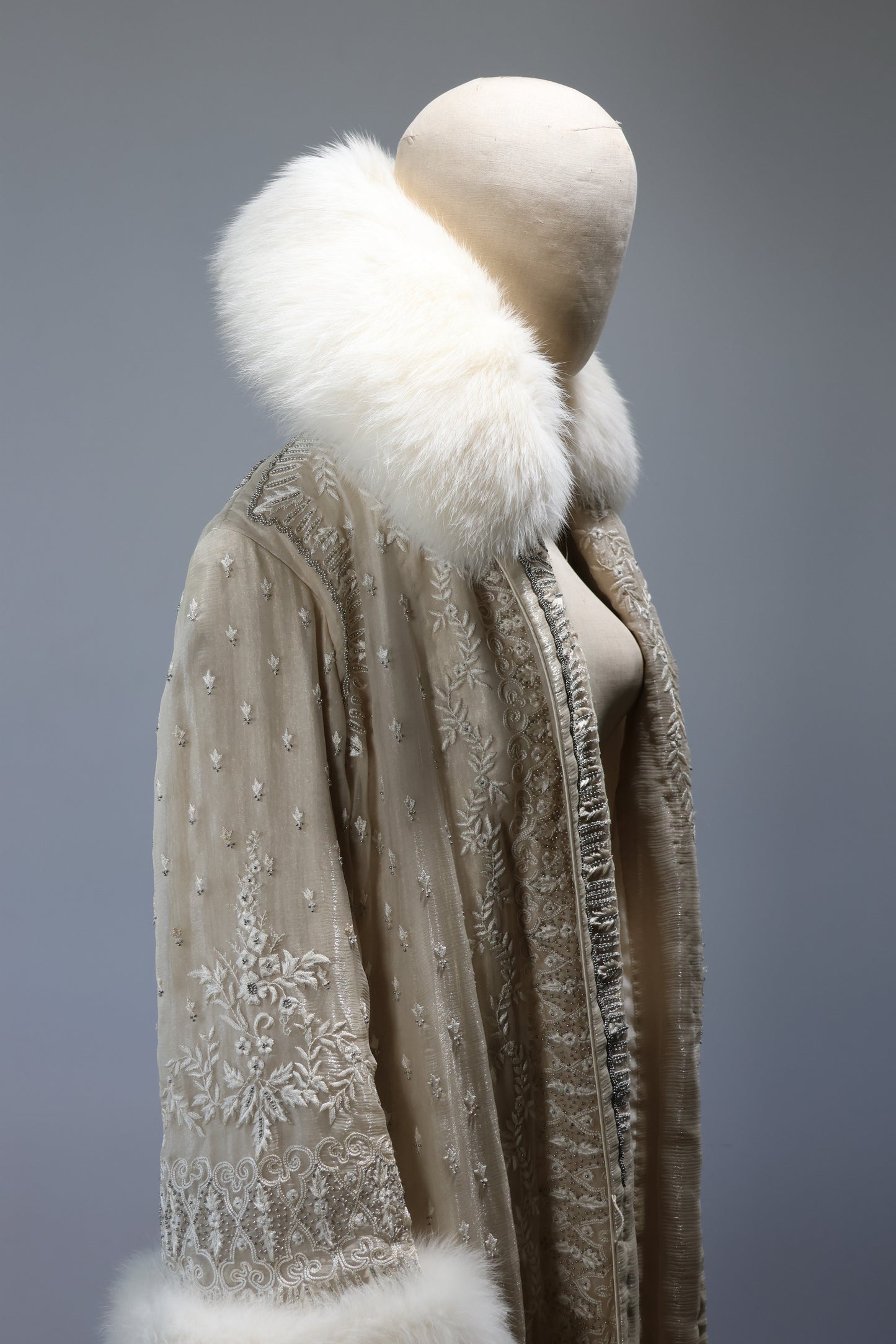 Eavis & Brown Ivory Coat